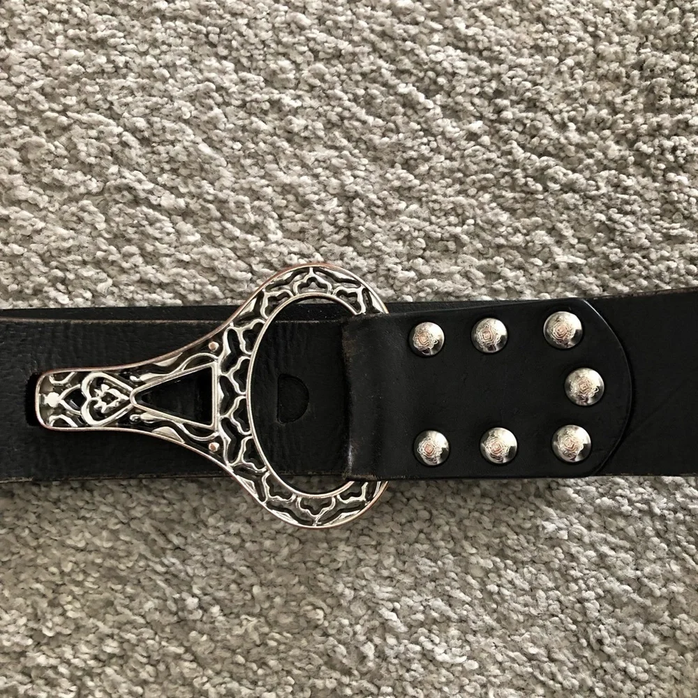 Chicos Silver Buckle Leather Belt Womens size M